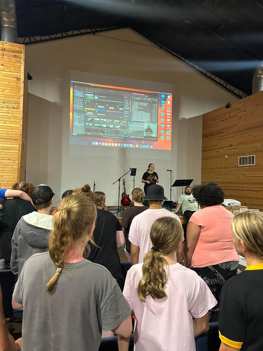 the_gravey_stl's tweet photo. What a great week @ Logan Valley Christian Retreat this week for Genesis Church youth! Jesus was exalted in preaching &amp; song. The kids learned how to share the G.O.S.P.E.L. with their family &amp; friends. There was also some fun thrown in as well. https://t.co/Y0lyr9ElVK
