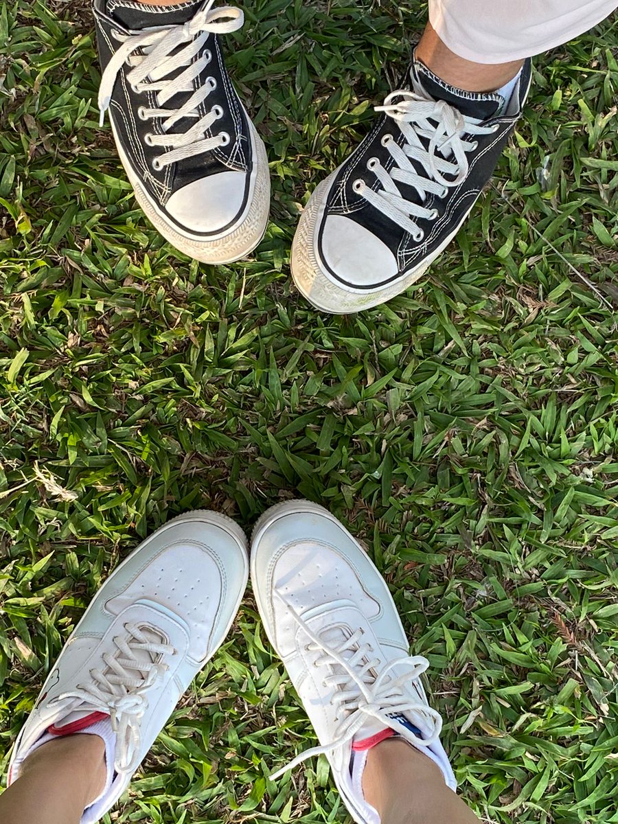 loeytinyhs's tweet photo. Quiero otro día de picnic 🧺💗 https://t.co/es9EgFAxQD