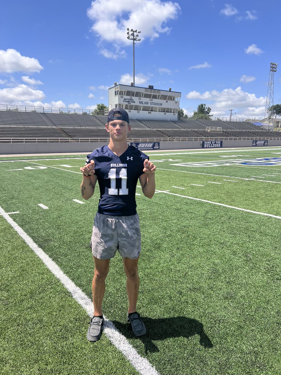 After a great camp today <a href="/SWOSUFootball/">SWOSU Football</a> I am blessed to announce that I have Received my first offer to play collage football. <a href="/Coach__Mart1n/">Jayce Martin</a> <a href="/CoachJBlank/">Josh Blankenship</a> @iking_era <a href="/CoachMojo4/">Bob Majeski</a> @_CollinLeyden <a href="/Moorethananath/">Tracy Moore</a> <a href="/CoachWhit05/">McKinley Whitfield</a> <a href="/Britt_Maughan/">Britt Maughan</a> <a href="/justinpruitt68/">Justin Pruitt</a> <a href="/CoachJacks45/">Austin Jackson</a>