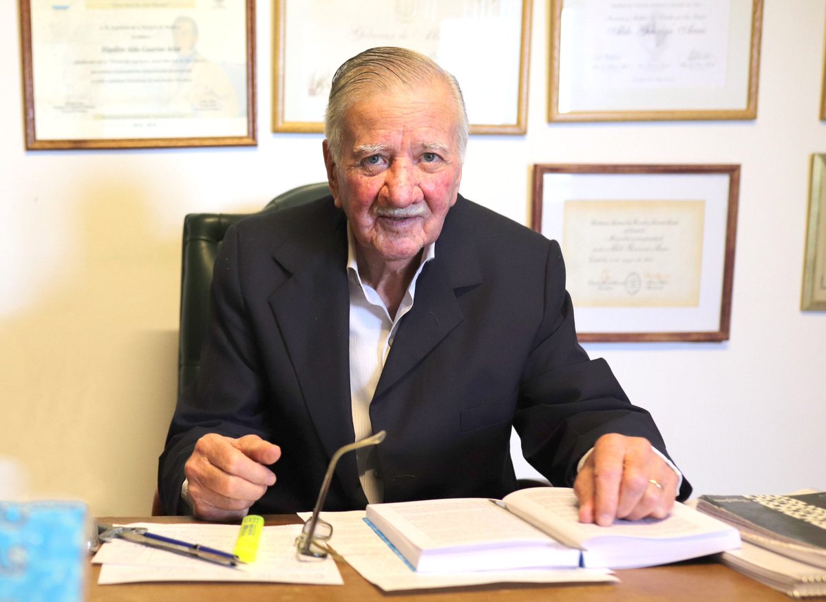 FranMondotte's tweet photo. Aldo Guarino Arias fue más que un sanrafaelino ilustre, fue uno de esos vecinos que dejó huella para que sigamos defendiendo a nuestra tierra, sus recursos, su cultura y su futuro.

Gracias Aldo por tu legado a San Rafael. #QEPD https://t.co/GaV22Z9MNg