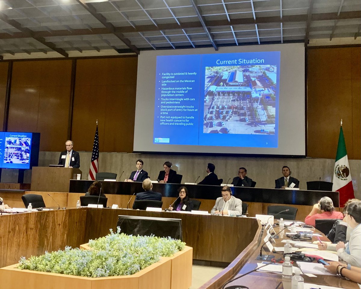 DavidFigueroaO's tweet photo. Se llevó a cabo la Reunión Plenaria del Grupo Binacional Mexico-USA de puentes y cruces fronterizos. Avanzamos en acuerdos sobre infraestructura fronteriza entre Sonora y Arizona, buscando mejorar el intercambio comercial, seguridad y tiempos de espera.
#DosEstadosUnFuturo 🇲🇽🇺🇸 https://t.co/PmGHIyA98q
