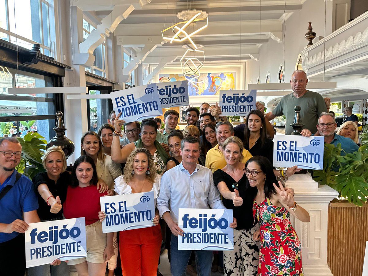 jjavierbueno's tweet photo. #APorElCuarto @jarmanrique
#EsElMomento #PP #Tenerife
🏴👍🏻🇪🇸 https://t.co/BBUcN9tSjg