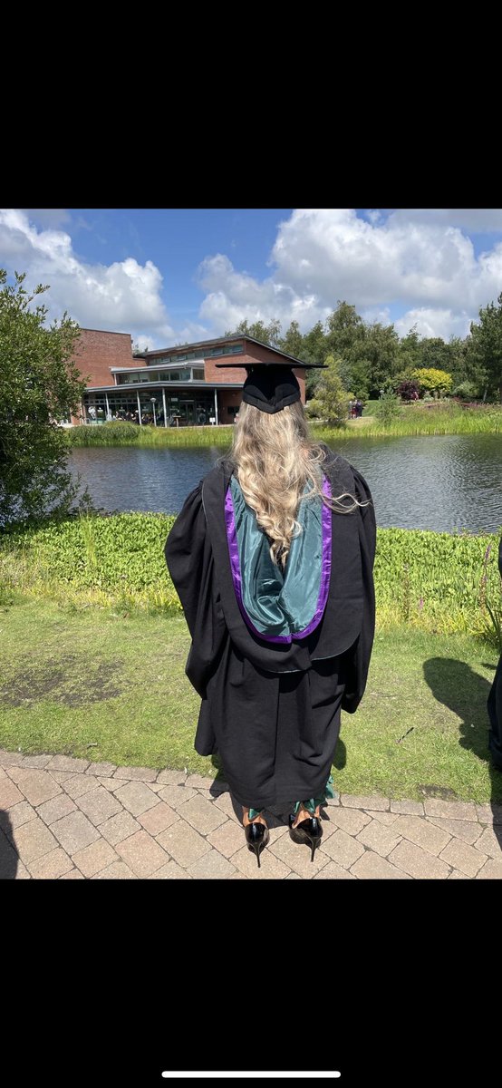 MissMVerity's tweet photo. Could not be more proud of myself. 

Officially graduated with BA (Hons) Primary Science Education with QTS
👩🏻‍🏫🎓🤍 https://t.co/D1ELJavKXu