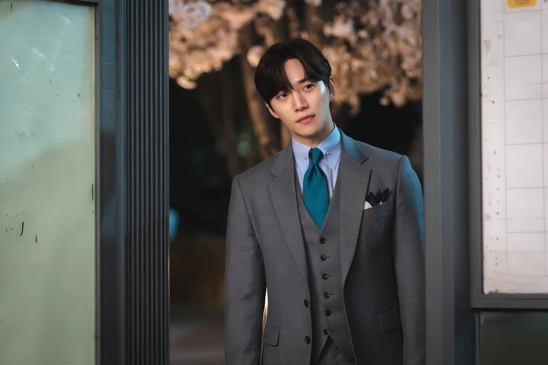 follow_leejunho's tweet photo. 이준호X임윤아, 퇴근길도 함께…'사내연애' 발각되나 '킹더랜드'

https://t.co/uS3IdU23hM

#이준호 #LEEJUNHO
#준호 #JUNHO
#킹더랜드 #Kingtheland #JTBC
#구원 #GuWon https://t.co/UR7wk6GY5L