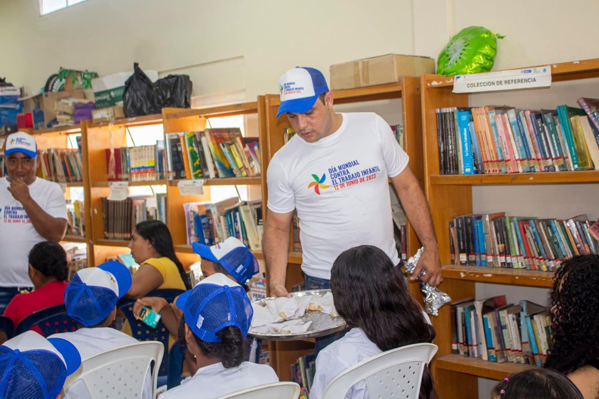 guaranda_suc's tweet photo. #NoAlTrabajoInfantil Desde la Secretaria de Gobierno municipal se adelantan actividades para la erradicación del trabajo infantil y que se articula con familias y otros actores de la comunidad guarandera e instituciones departamentales. https://t.co/G3fvmnjPLU