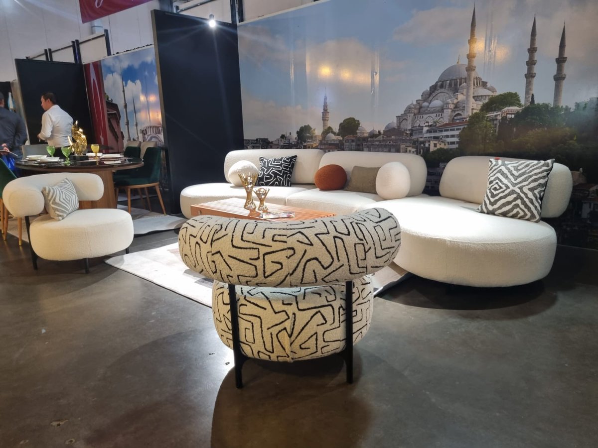 NotiAgexport's tweet image. #Expomueble2023 en #DataExport
No te pierdas la oportunidad de encontrar en un solo lugar muebles de interior, muebles para niños, cocinas, oficina, accesorios y decoración, camas, pérgolas y proveeduría de materia prima y mucho más!
↘️
dataexport.com.gt/nuevas-lineas-…