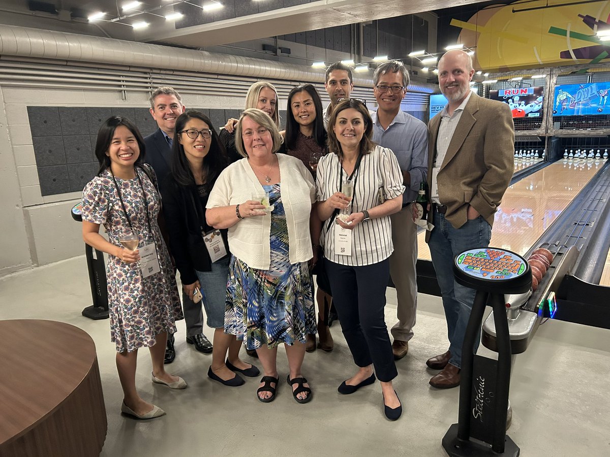 Our NRG GI Oncology Committee leaders took a brief break from the @NRGonc Summer Mtg to hit the #duckpin lanes. 🎳 Great fun and productive “strategic planning”. 😉 #NRG2023 @theNCI @NCICTEP_ClinRes #clinicalresearch #cancer