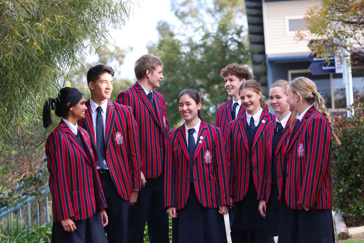 Calrossy tweet media