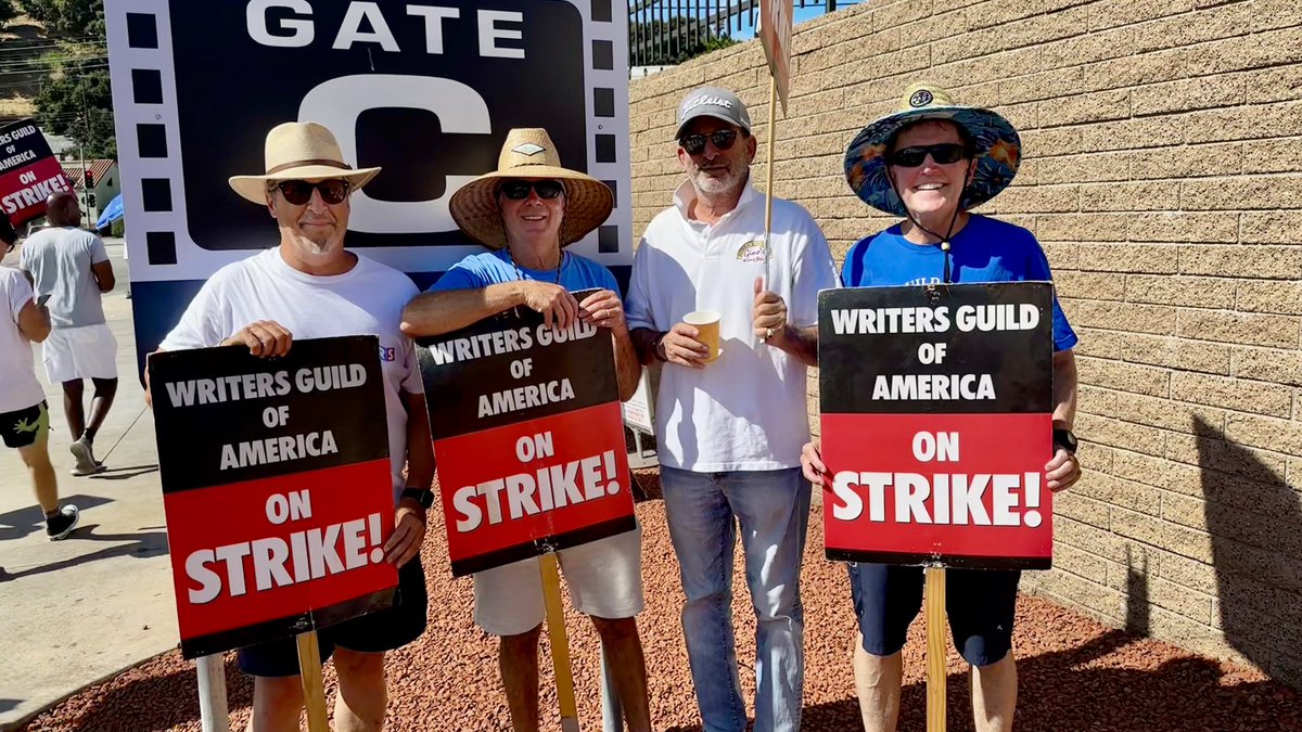 FarmBoyKL's tweet photo. Walking the picket line at CBS Radford  with writing staff from #MacGyver (ABC, the original!) @MacGyverCBS @MacGyverWriters  #RobHedden, #SteveKronish, #JohnJSakmar. https://t.co/zcWkfTDnG3