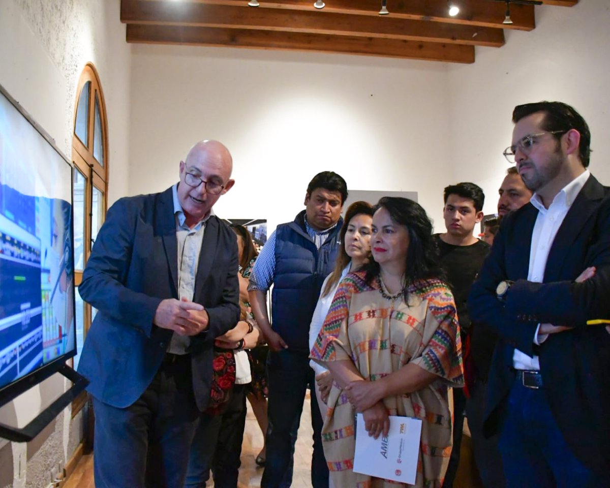 FerrovalleMX's tweet photo. El día de hoy inauguramos la exhibición "El sistema ferroviario y su importancia en el desarrollo de México", para dar la relevancia de los ferrocarriles en la zona industrial de Azcapotzalco y el impulso al crecimiento económico del país. #Ferrovalle https://t.co/cXCz4s4o3Y