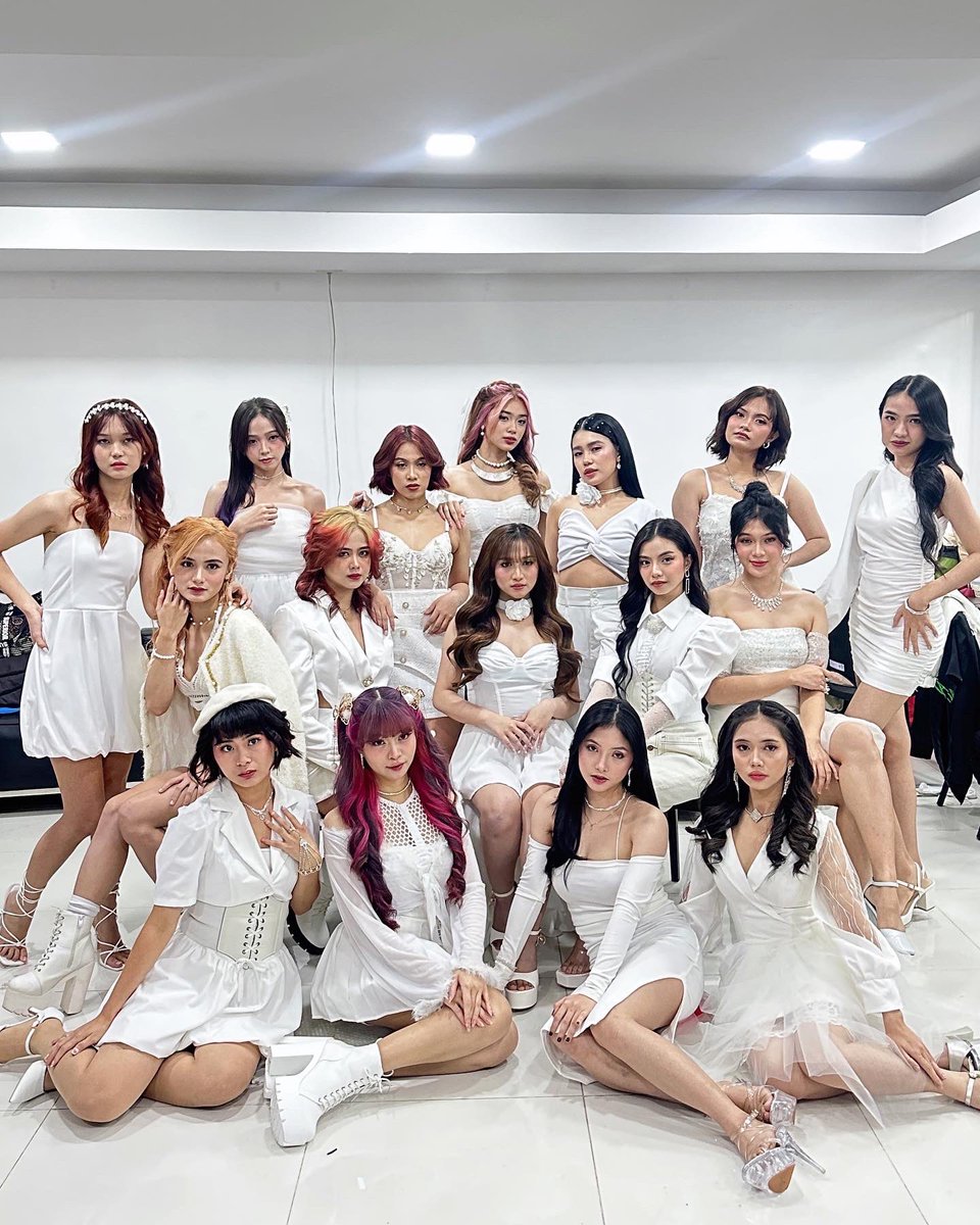 Good morning to our #mnl48 girls! Continue to be 

Strong,
Kind, and 
Beautiful

In all your endeavors. More ganaps very soon oki? 🥰 <a href="/mnl48official/">MNL48</a>