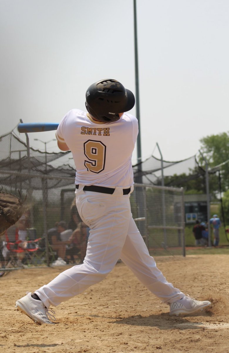 WIHitmen's tweet image. 15-4 W against Downriver Hawks 🔥
Steffel and Smith combine on the mound. Kuehn and Klein with 3 hits a piece. Smith with 3 RBI.