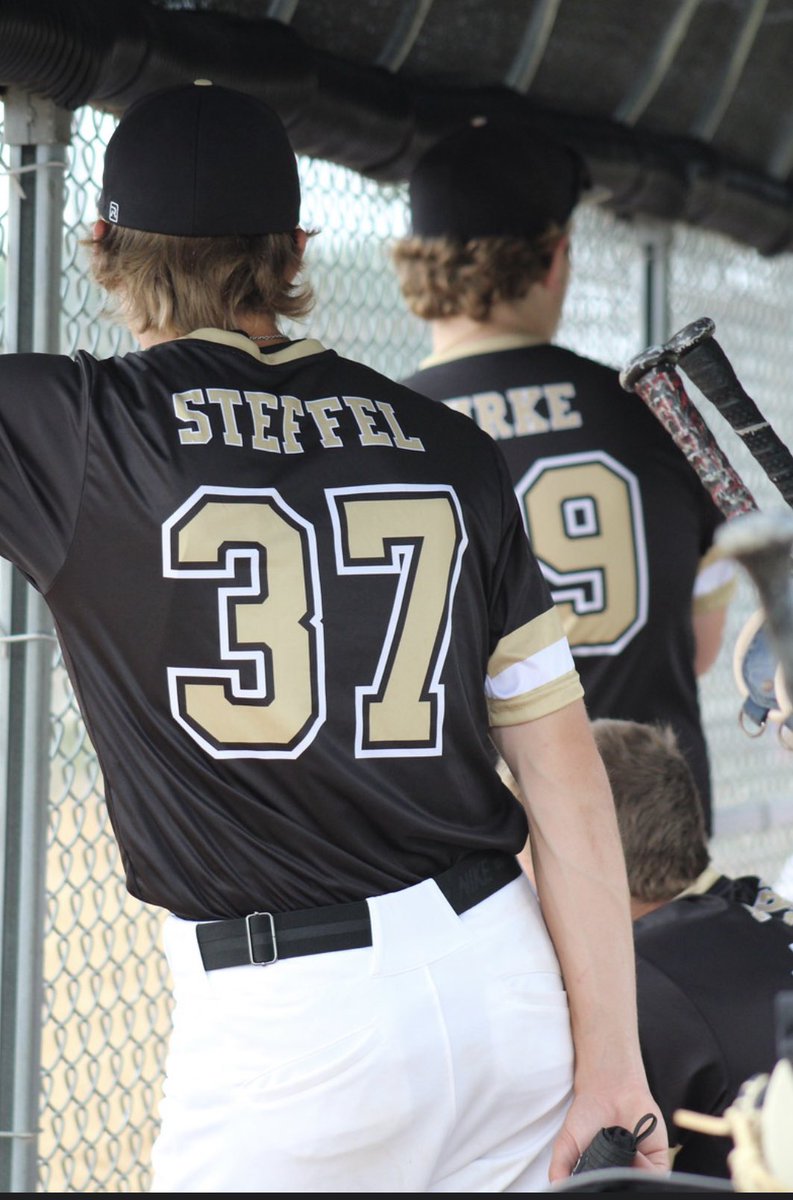 WIHitmen's tweet image. 15-1 W against MVP!
Burke with a complete game on the mound. Frelich and Steffel with 3 hits a piece. Johnston 4 RBI.