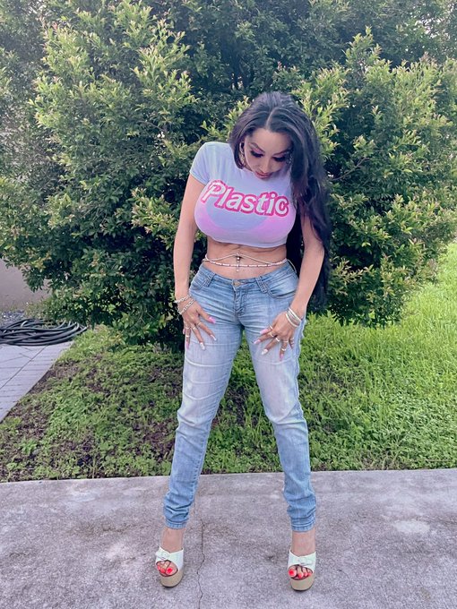 Mojo dojo casa house #Barbie #BarbieMovie #BarbieTheMovie https://t.co/VpZAIsClKj<a href="/tag/barbie"class="tags">#Barbie</a><a href="/tag/barbiemovie"class="tags">#BarbieMovie</a><a href="/tag/barbiethemovie"class="tags">#BarbieTheMovie</a>