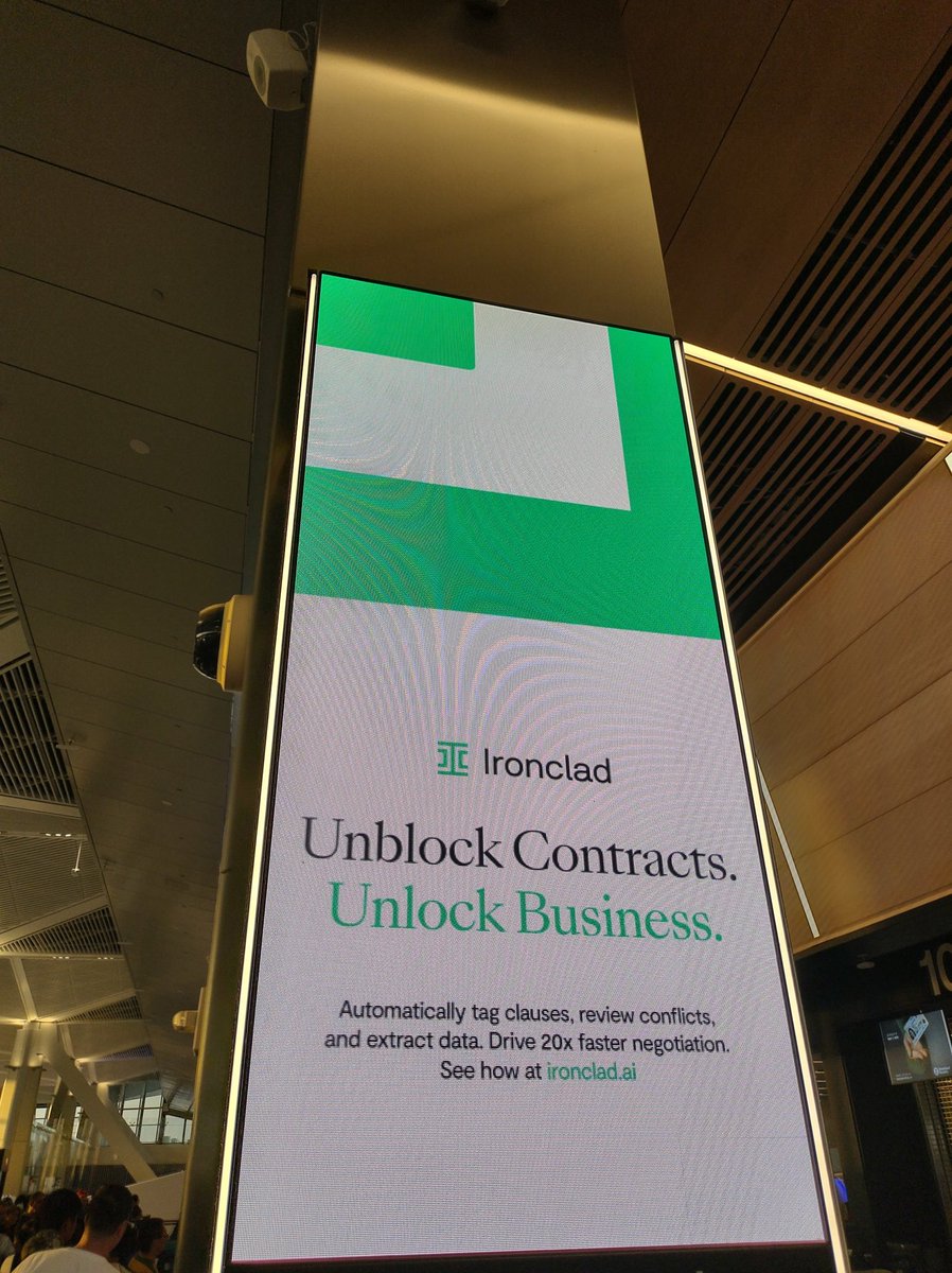 Steven_Lerner's tweet photo. I can't recall the last time that I saw a #legaltech advertisement in an airport. @ironclad_inc https://t.co/j0ZdjDzrkl