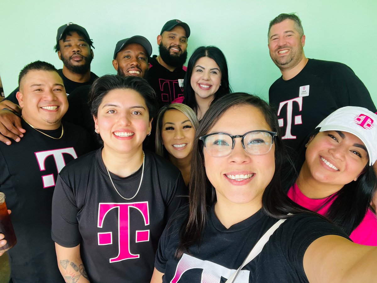 Christi Segura ⚡️ tweet media