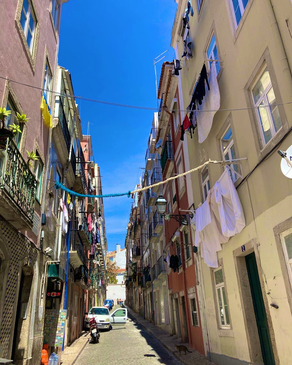 OteachLuisa's tweet photo. The pleasure of traveling, get to know places to fill the soul - 3 different continents #Africa #centralamerica #europe all in a year !!!!! Soon 🔜 #southamerica again and missing #Asia @ParticipateLrng #culturalexperience https://t.co/fJo64ebQEh