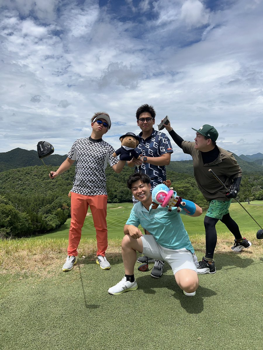 KAGgolf's tweet photo. ドライバーのシャフトを変えてから曲がらないしすんごい良い。
ベンタスブルー ベロコア 6S
アマチュアこそシャフト変えるべき🌈
#ゴルフ #ドライバー #スイング
#練習記録 #大阪市 #ゴルフコンペ主催者 https://t.co/QymOvDuUFY