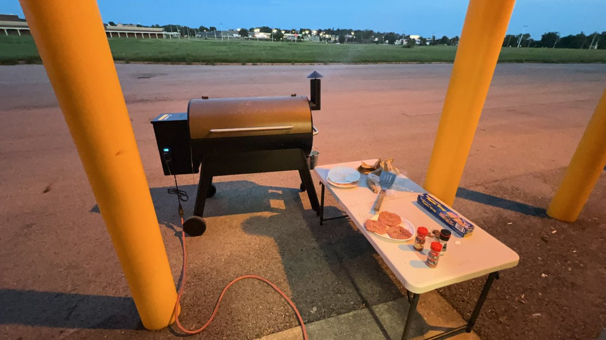 When receiving is almost clear by 9pm on a Friday, we grill to fuel a long night of pack down! <a href="/daisycow824/">Tiffany Hubbard</a> <a href="/SamConley8/">Sam Conley</a> <a href="/ReggieS66781573/">Reggie Sims</a> <a href="/Joshheitkamp13/">Josh</a> <a href="/KimGoldhardt187/">Kim Goldhardt</a> <a href="/kelly_broyles/">Kelly Broyles</a> <a href="/DaveMusen/">Dave Musen</a>