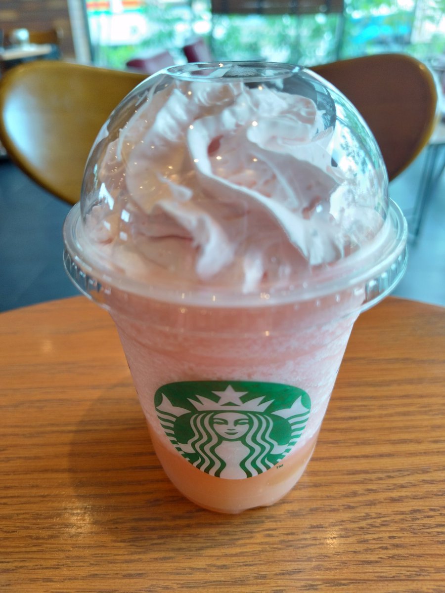 桃がジューシーで美味しい🤤