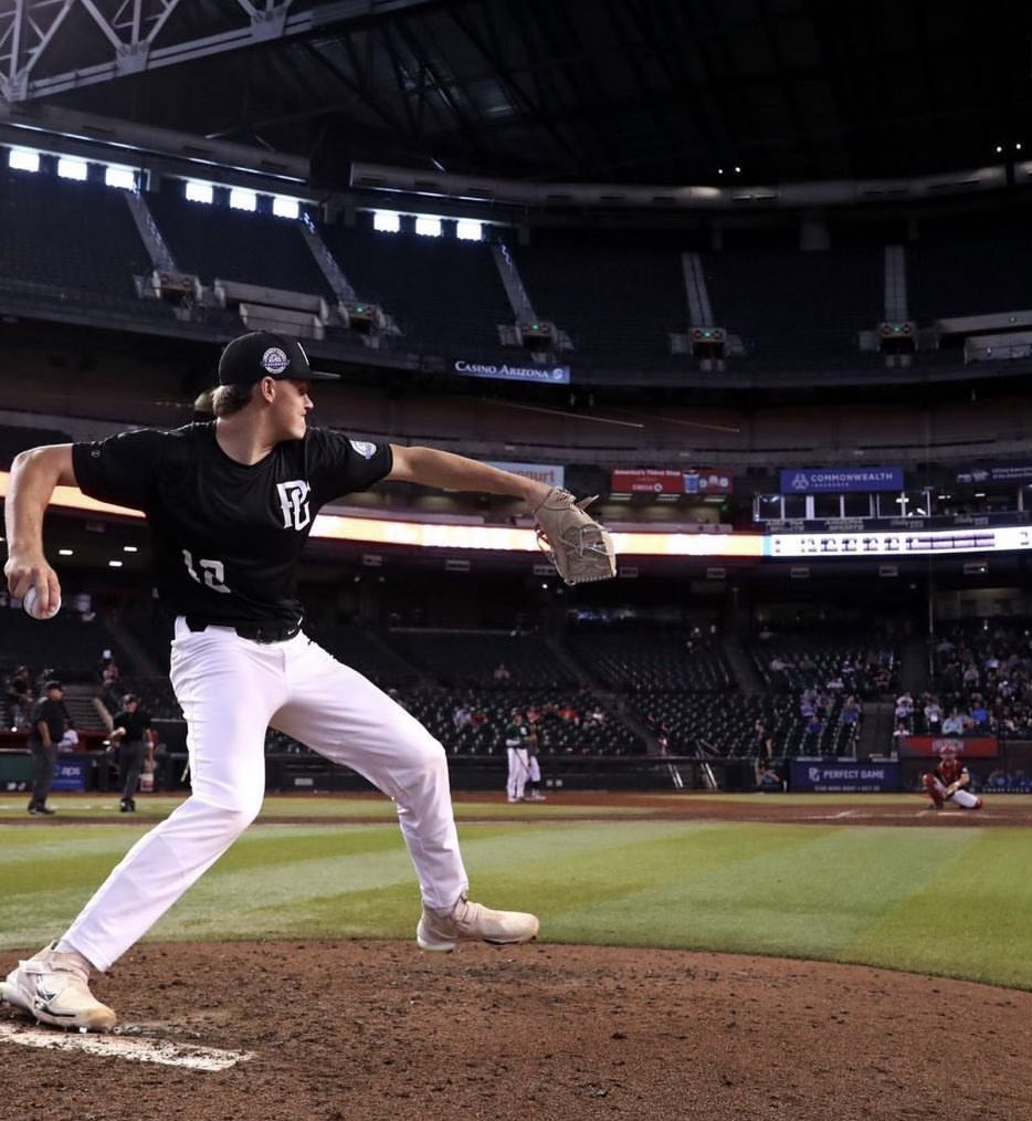 Trollyson7 tweet media