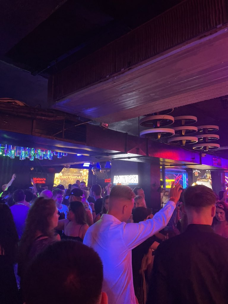 Kom feesten!🫡🇵🇱