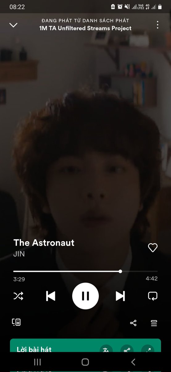 honghon66745174's tweet photo. @hourjinnie A MILLION FOR THE ASTRONAUT 
#1MForJin https://t.co/1cDXots8et