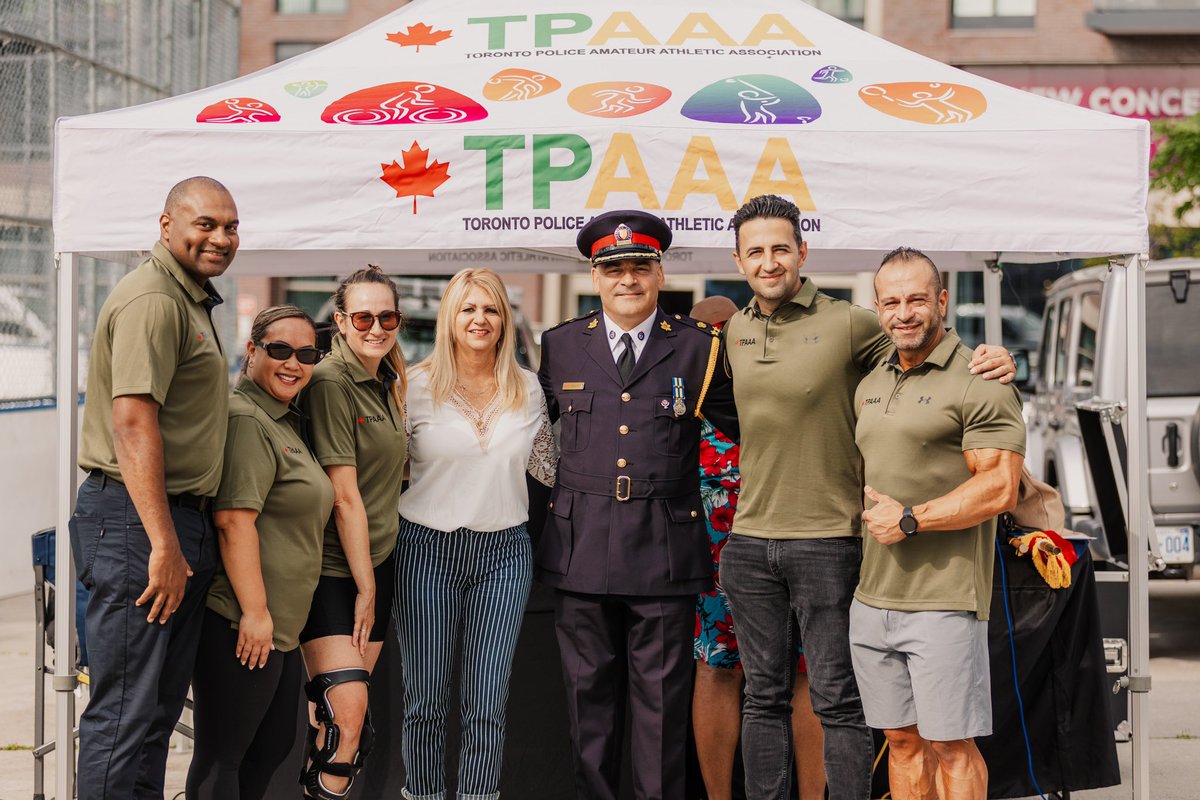 tps_mustafa's tweet photo. Toronto Police Amateur Athletic Association’s Annual Children’s Playground Games! 

220 Kids, 100 Staff and Volunteers, 5 Sports, 1 goal = Have FUN! https://t.co/Mg9Jb1OLq1