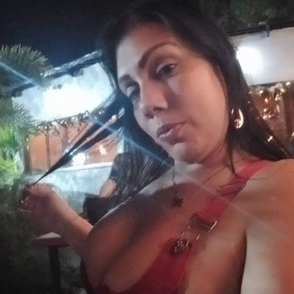 venezuelasos86's tweet photo. DGCIM-Aragua, desarticuló banda delictiva dedicada a comercializar cédulas venezolanas y extranjeras #Maracay.
En el procedimiento fue aprehendida Johana González, quien en complicidad con funcionarios del SAIME, exigía altas sumas de dinero en moneda extranjera.
#AngelReporta https://t.co/B7jfM8Mt9C