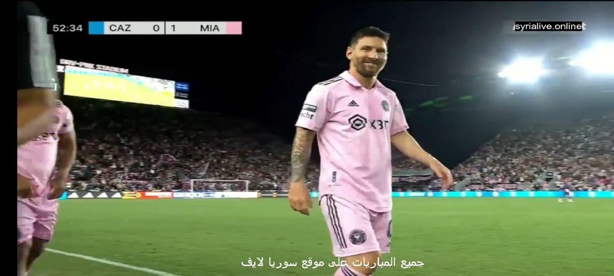 الواحد حاسس انه بيتفرج على ماتش اعتزال ميسي ، اللي هو خلاص جاي هنا يروّق على مزاجه و يقضي السنتين اللي باقيين في الملاعب بعيد عن الوش