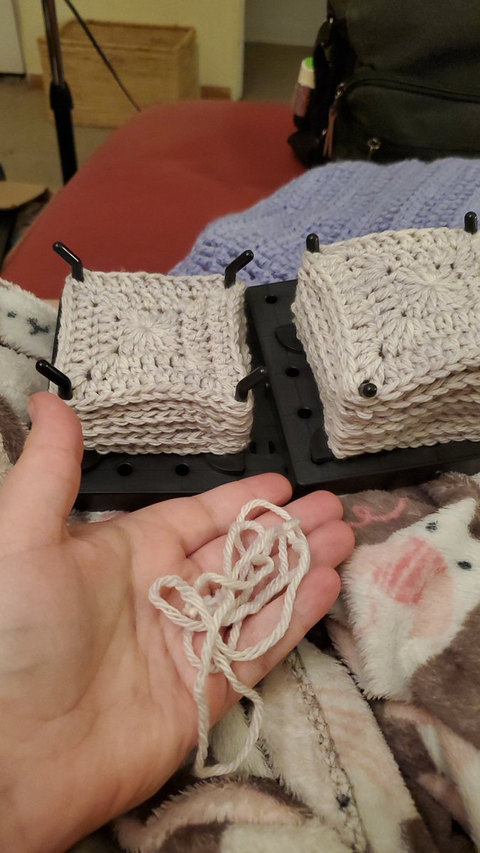 jamboureee's tweet photo. I WON YARN CHICKEN 🤩🤩 https://t.co/v6mVrRyxDn