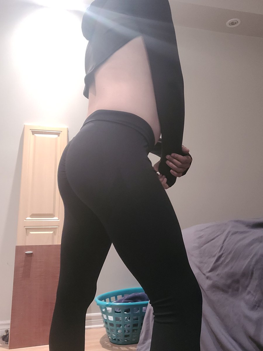 Kaaru 🔞 tweet media