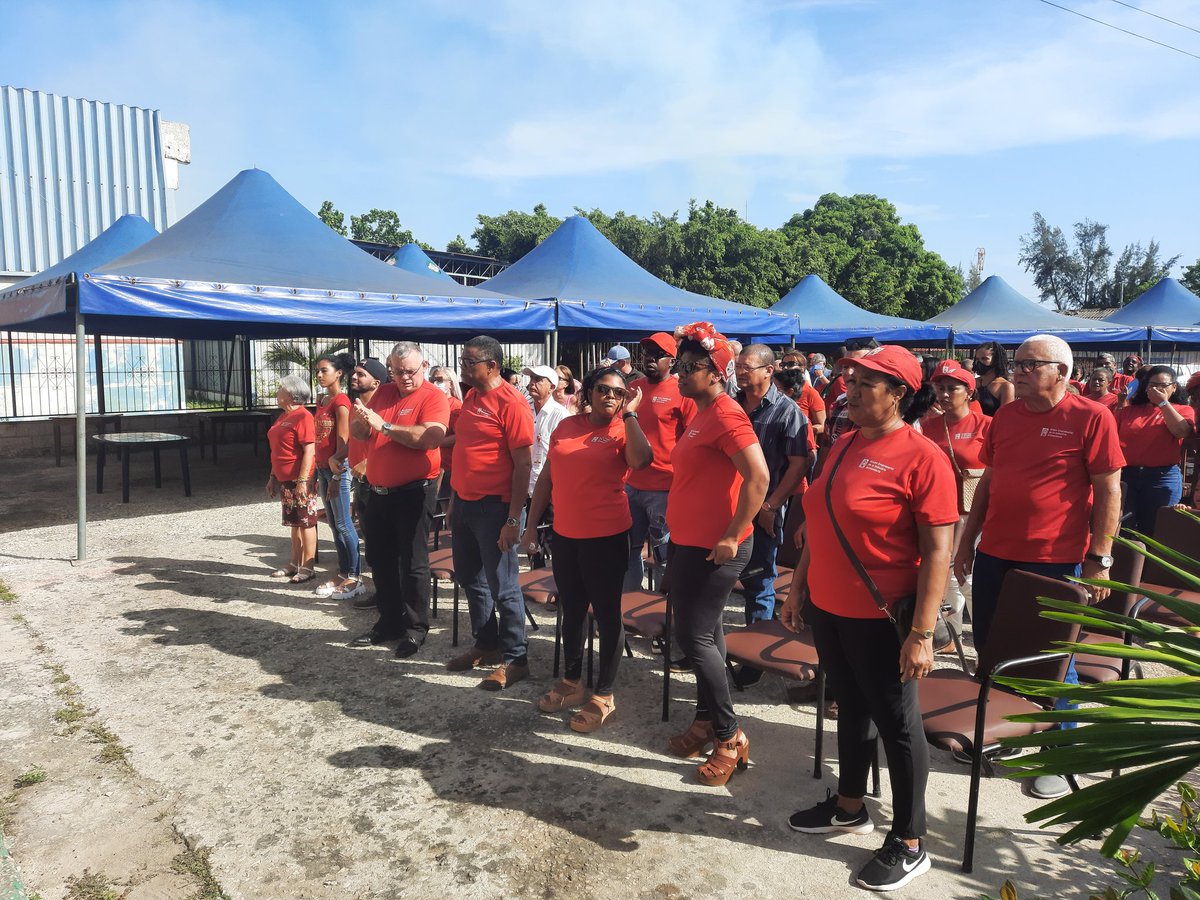 GlezEmerio's tweet image. Realizamos acto en el @geiacuba por el #70Aniversario del asalto al cuartel #mocada  y Carlos Manuel de Cespedes,ratificamos nuestros compromisos productivos y con la revolución #CubaViveEnSuHistoria #