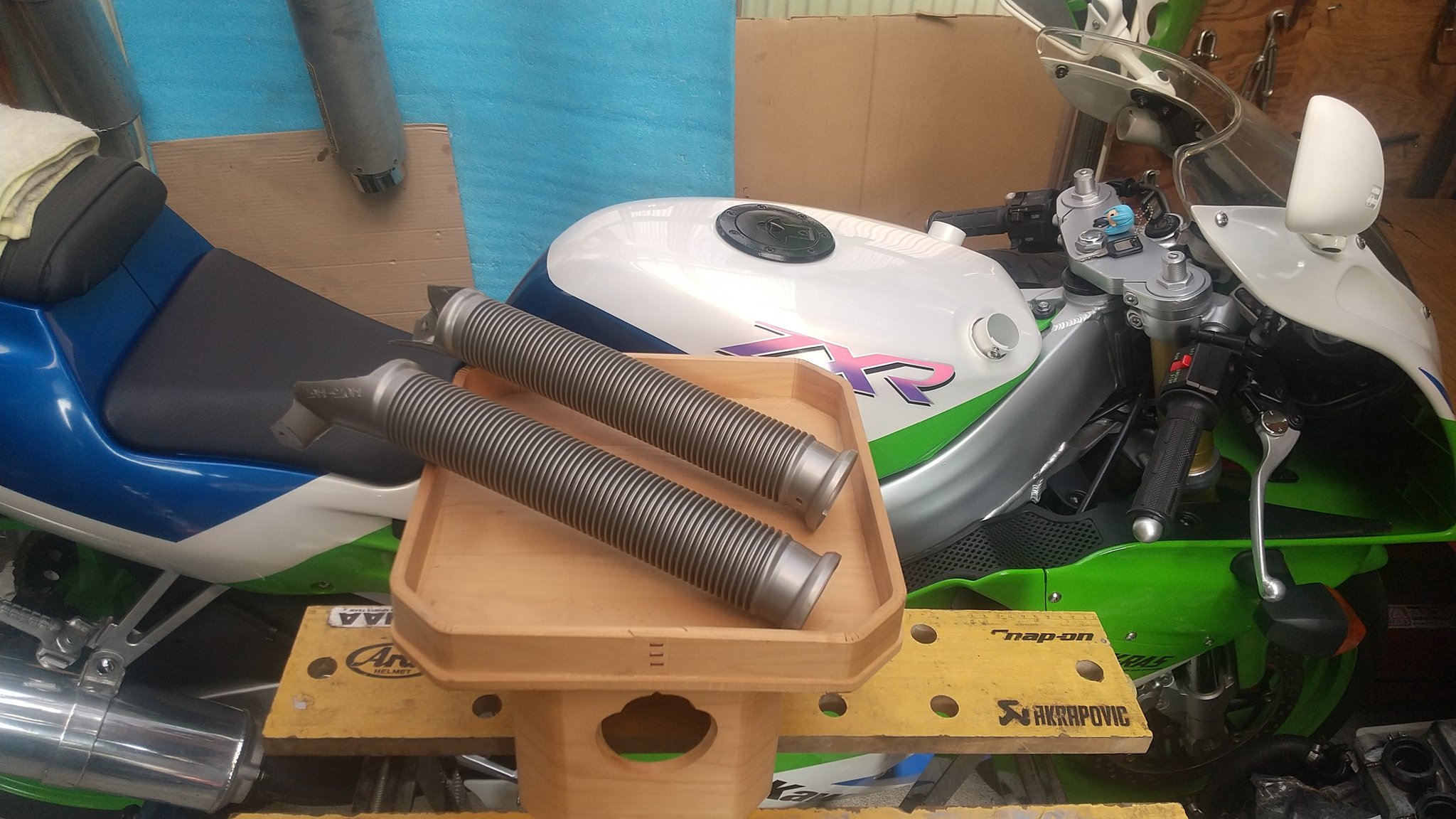 カワサキ ZXR250 ザクホース 紛らわしい インテーク 売買された
