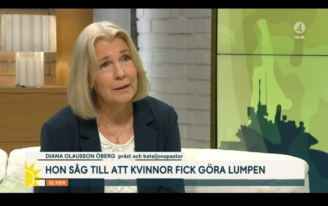 Nej Diana.
Sverige behöver inte mer kvinnor till försvaret &amp; polisen.
Sv behöver mindre feminism &amp; färre kvinnor inom dessa områden.

Vad 🇸🇪 behöver är riktiga män, vikingar, som står pall mot inhemska avarter &amp; som inte står &amp; fnittrar som små fjortisar när babianer löper amok!