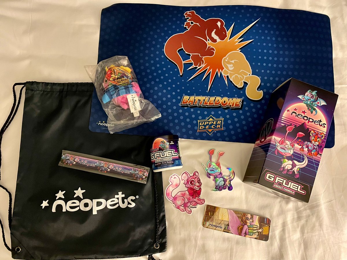AJatComicCon's tweet photo. Surprised to get these tonight during the @Neopets party!

#SDCC #ComicCon #NeopetsSDCC2023 #comicconswag https://t.co/VwWtmXotnx