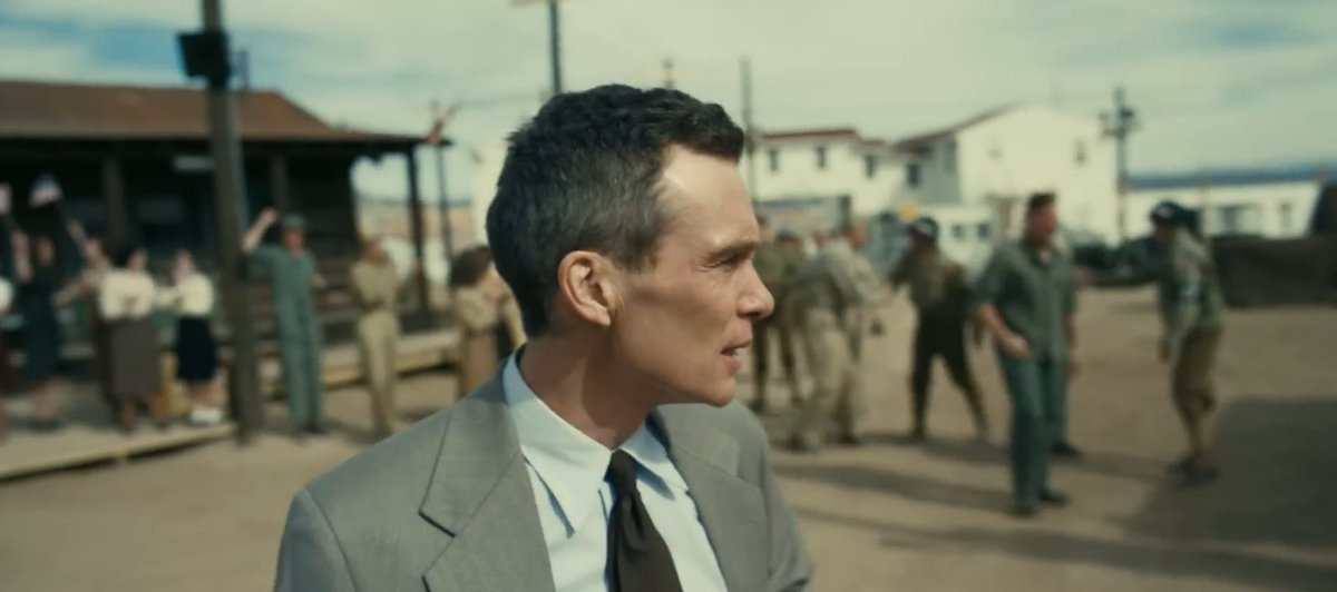 WatchmenID's tweet photo. Satu hal yang menurut kami juara dari film Oppenheimer adalah bagaimana pacing dan build-up cerita dan momentum dibangun secara sangat 'seamless'.

Ga heran kalau banyak orang yang bilang kalau 3 jam nonton Oppenheimer itu ga berasa, dan kami adalah salah satunya https://t.co/jOWGXhuAOh