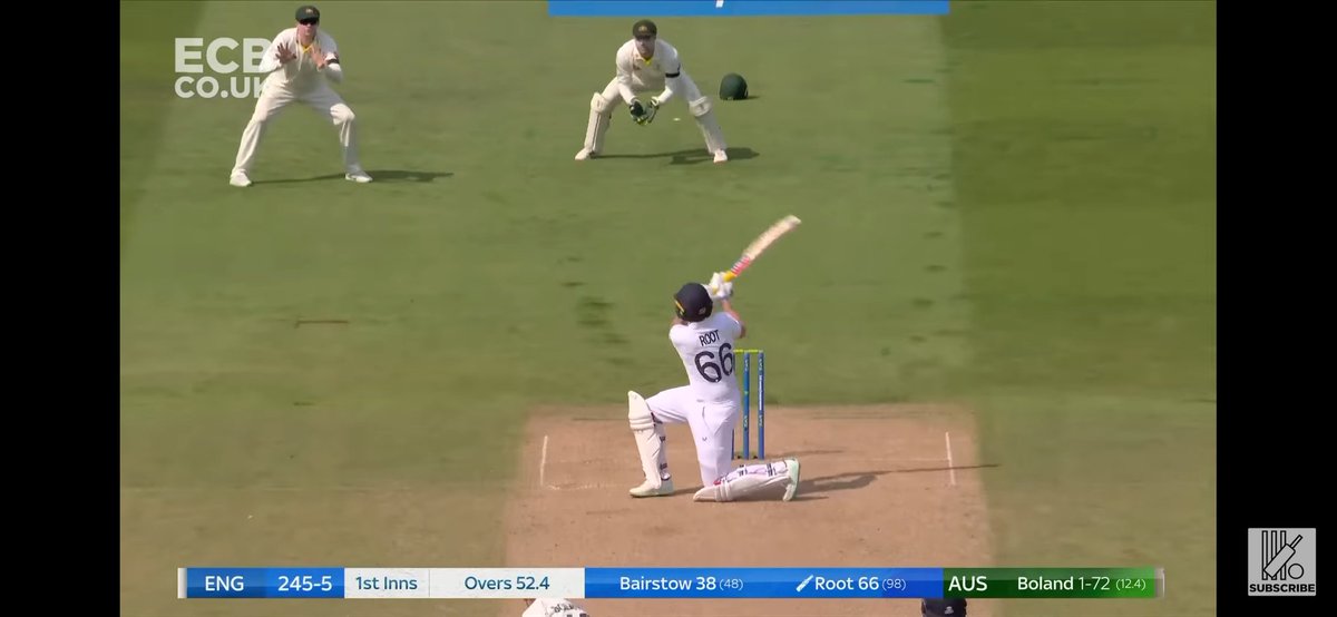 MAnastweets1's tweet photo. Reverse scoop playing against fast bowler Joe Root 
unbelievable 
#TheAshes 
#TheAshes2023 https://t.co/kOY1rXXwJz