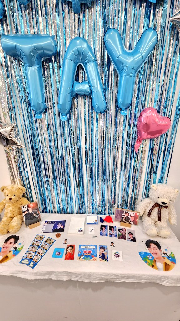 Chulmin_'s tweet photo. 수업을 끝나자마자 바로 갔음. 
날씨 진짜 덥더라고 ㅠㅠ
Thanks @tayonsummer  
#Taytawan32ndBirthday 
#떼이_ON_여름 https://t.co/COVBveDFMy