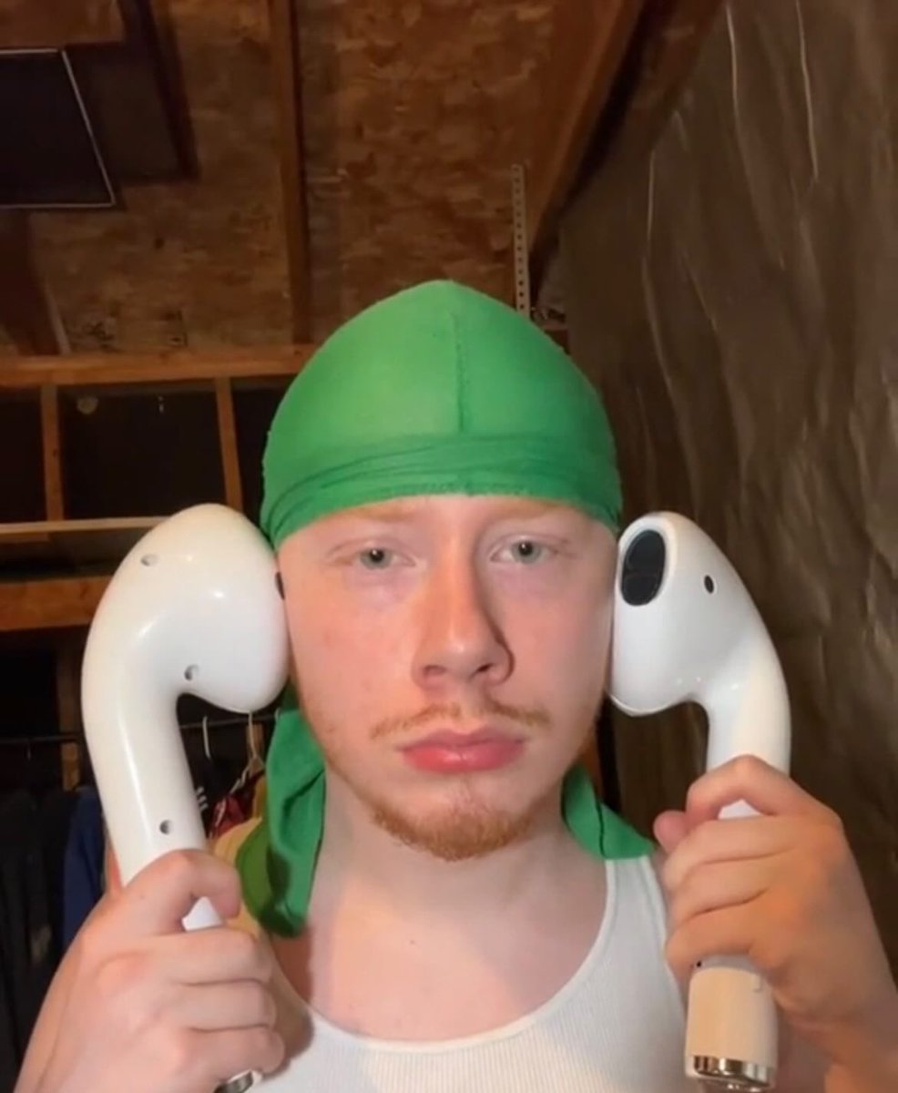 Xiao Fei (@cumshiesty) on Twitter photo 