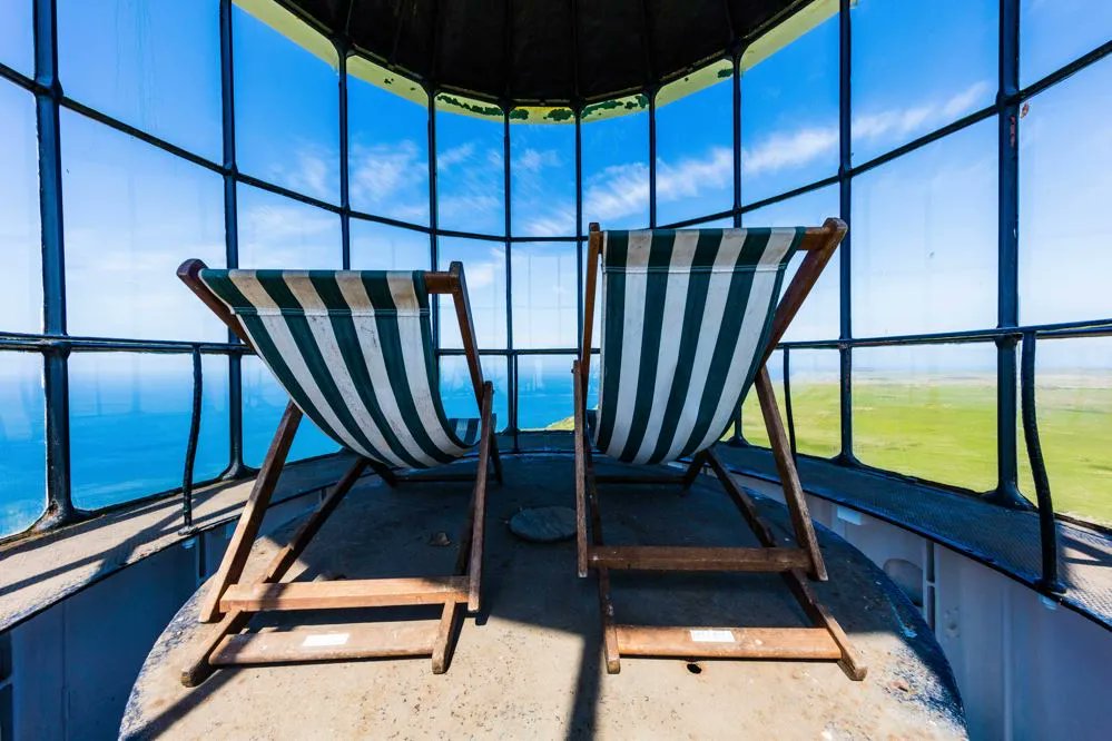 This defiantly one of the best views around. Our hotel is located right on the North Devon coast and gives you access to explore and find some amazing locations.  Can anyone guess where we've been from this photo? 

#NorthDevonCoast #DevonViews #SummerAtYoungs #GuessTheLocation