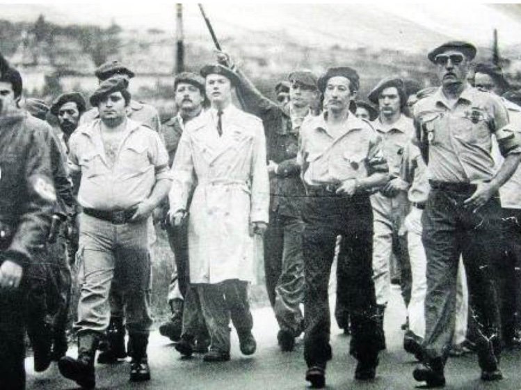 CarlismoGalicia's tweet photo. 22 de julio, cumpleaños del Duque de Aranjuez S.A.R. Don Sixto Enrique de Borbón; una vida al servicio de la Tradición. Ad multos annos! https://t.co/ZkIAswnKJ6