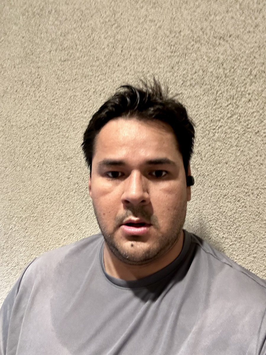 one_Dragon_code's tweet photo. @DThompsonFit @DThompsonDev It ain’t Danny Thompson sweaty but it will do. Keep up the great work man. Inspiration for sure. https://t.co/oIQLaIvlFX