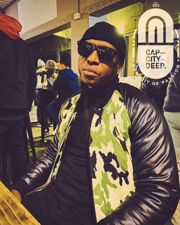 cap_deep's tweet image. The exclusive @cap_deep Original Bomber. This limited edition jacket can work with any outfit and has all the added details that you want on a bomber.

@VU5UM_Z1 wears a size Large (L). Product not on the market as yet....
#deephouse
#DjsHaveFamiliesToFeed 

#Bromance 👊🏾