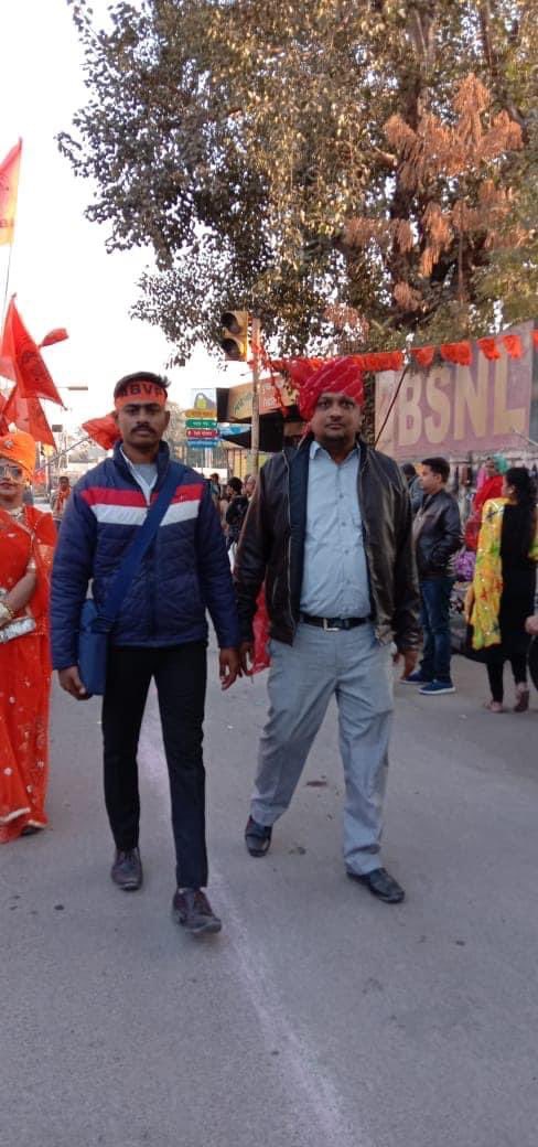 ManishS844086's tweet photo. भगवंत विश्वविद्यालय अजमेर के पूर्व डीन 
एबीवीपी पनवेल महानगर के महानगर अध्यक्ष भाईसाहब डॉ.धर्मेंद्र जी दुबे को जन्मदिवस की हार्दिक शुभकामनाएँ!
ईश्वर से आपके उत्तम स्वास्थ्य एवं दीर्घायु की मंगलकामनाएँ!🎂❤️
@Abvppanvel @DrDharmendraDu3 
#HappyBirthday https://t.co/V5fye6lN0p