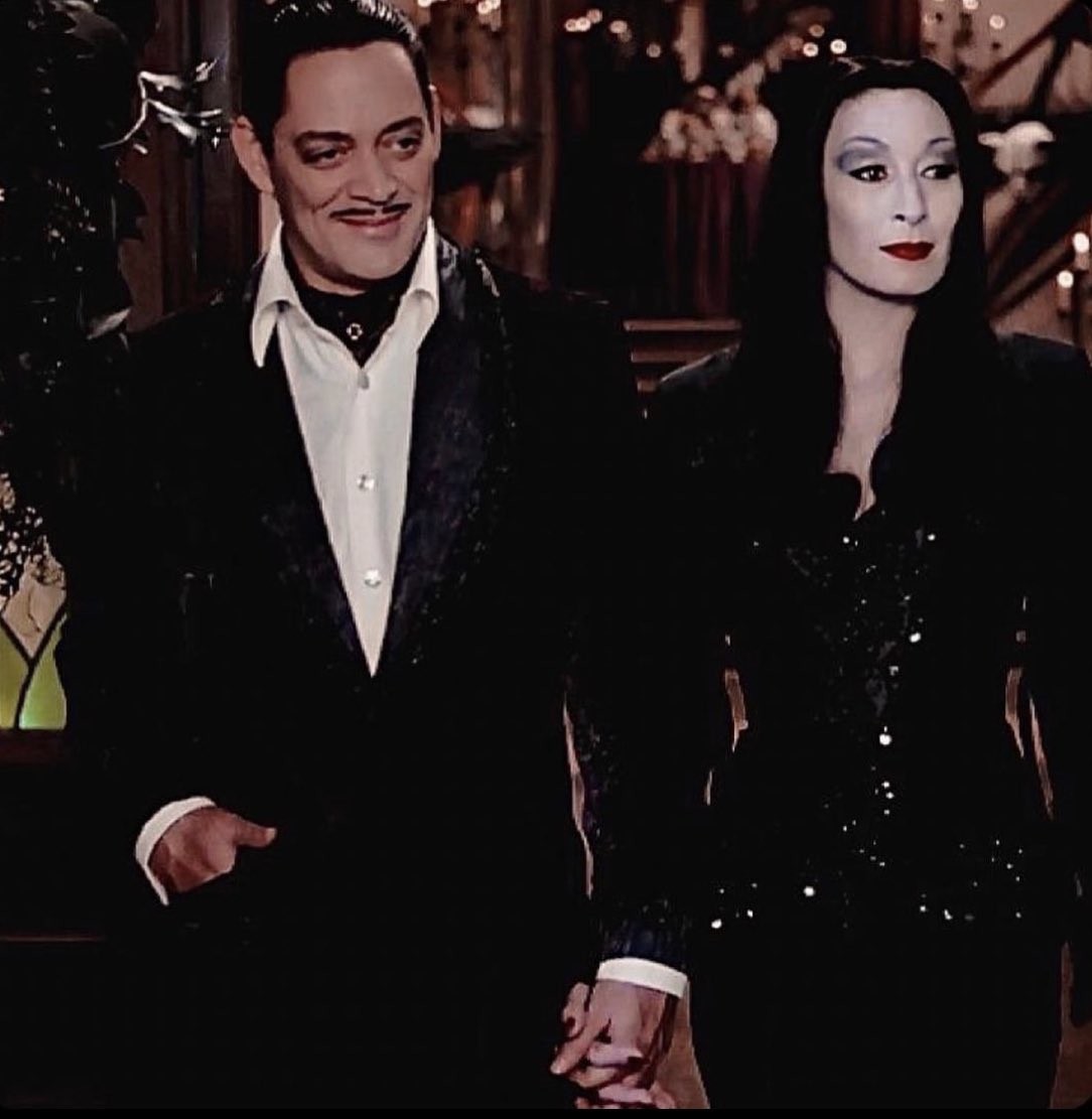 theelderemox's tweet photo. why be Barbie and Ken when we could be them https://t.co/13qaIOiWPh