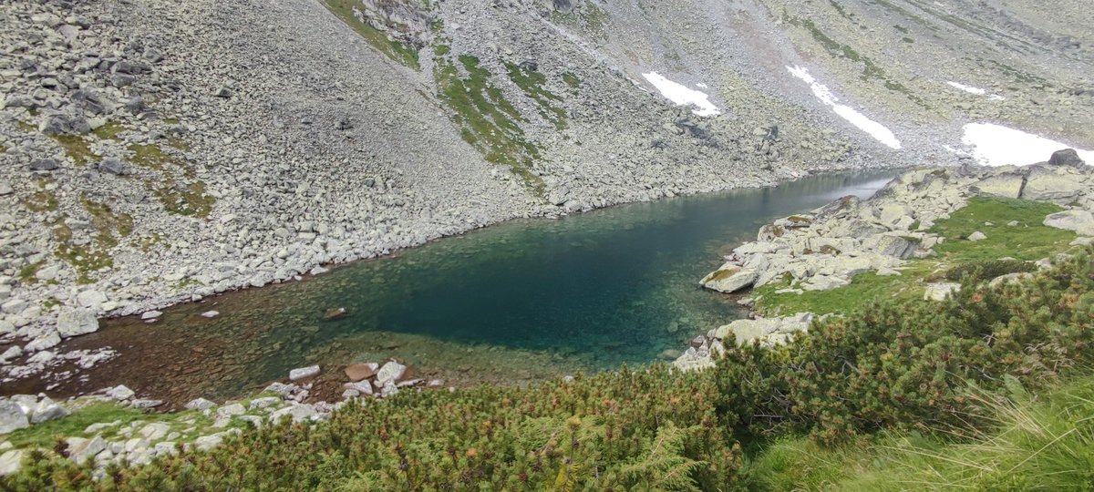 DeankoGolden's tweet photo. #hightatras #slovensko #zbojnickachata #travel #hiking https://t.co/8gUREpk6FT