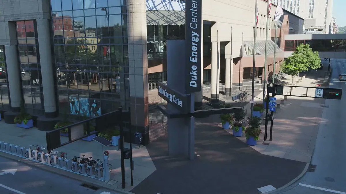 The Duke Energy Convention Center is about to undergo a major renovation.

It's putting two major lifestyle shows at risk of cancelation.

@tvpaigebarnes reports: https://t.co/cC06RGZ0wb https://t.co/17gFYgIF83