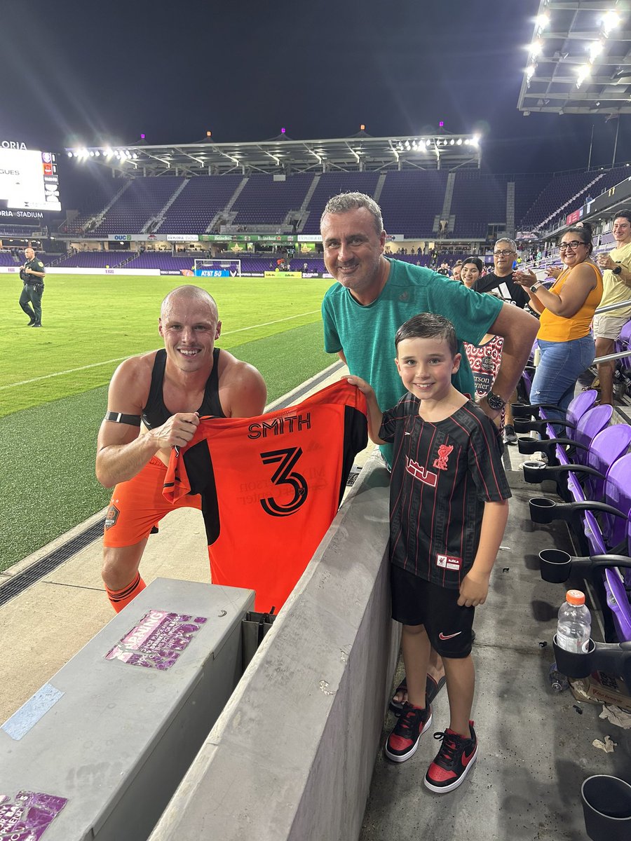 Huge thanks to <a href="/bradsmith_94/">brad smith</a> for taking time out to come over and chat to my Archie after tonight’s match when he seen he was wearing an <a href="/LFC/">Liverpool FC</a> kit. Made a little scouser very happy at the <a href="/OrlandoCitySC/">Orlando City SC</a> v <a href="/HoustonDynamo/">Houston Dynamo FC</a> game. Nice one Brad and thanks for giving Archie the shirt