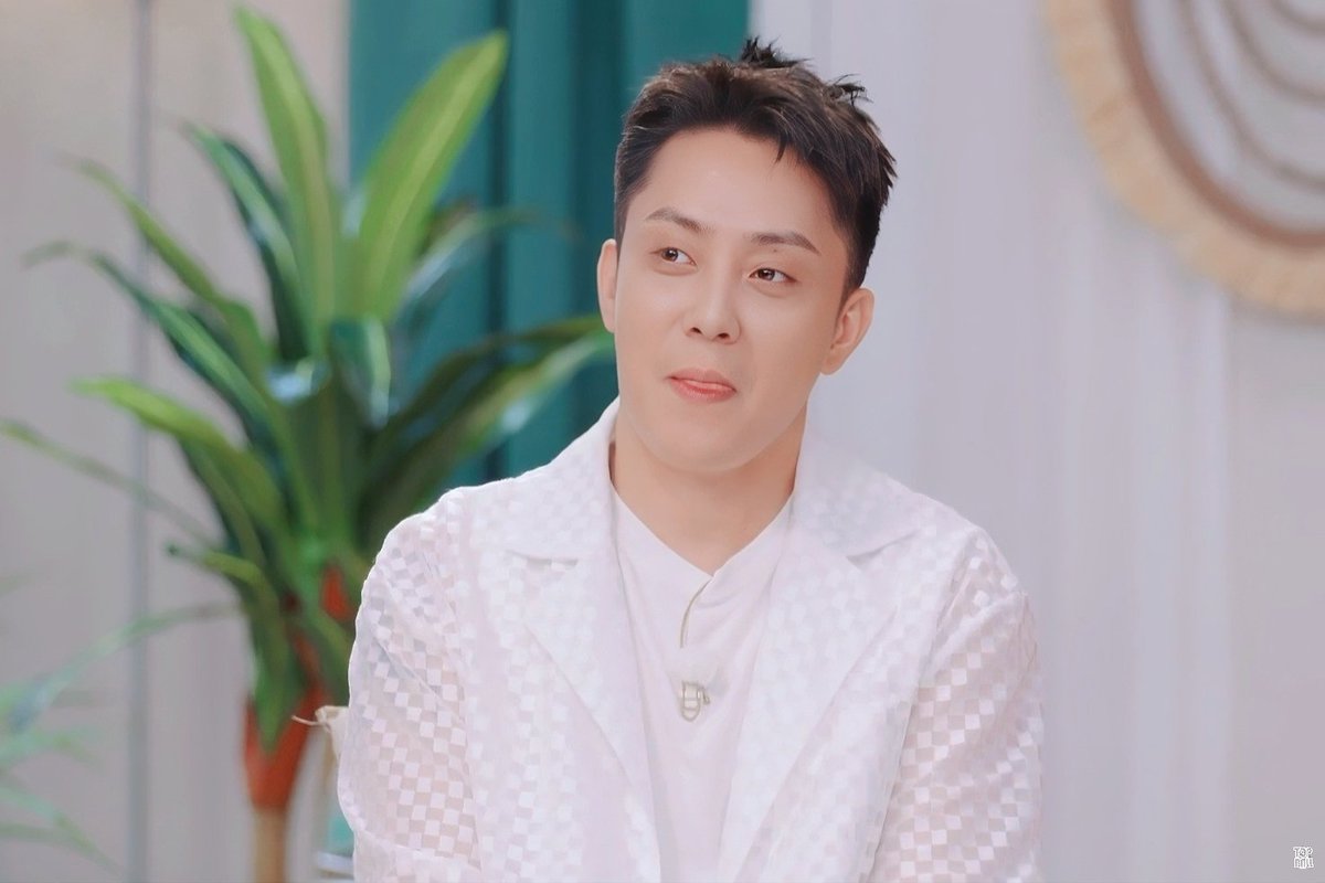 1kynetopball's tweet photo. #은지원 #EUNJIWON  #殷志源 

230720  MBN #돌싱글즈4 #恢复单身的男女4 直播 https://t.co/VYn2O87lBU